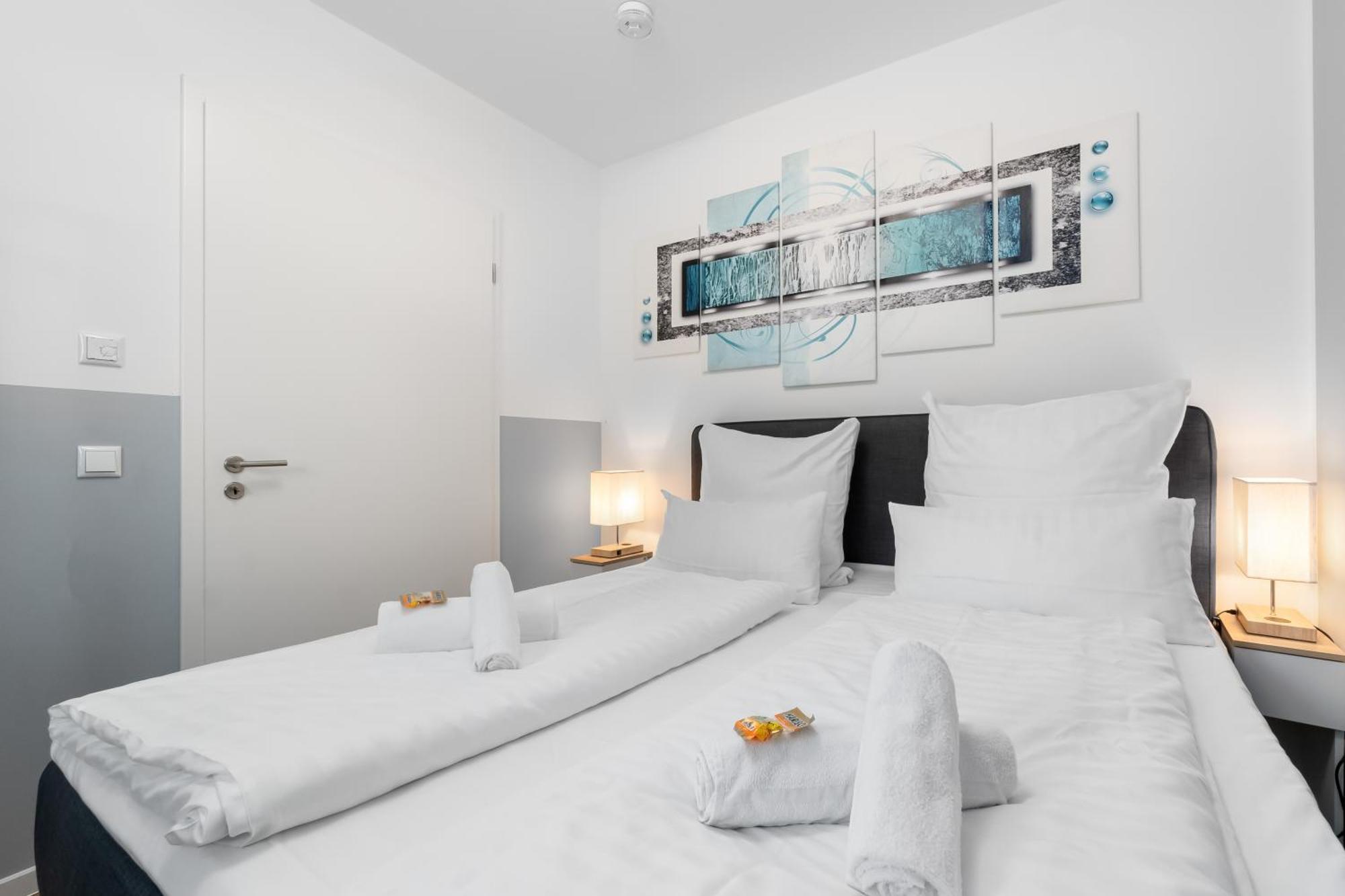 Apartamento Design Luxus, Vollausstattung, Neubau, 30Min Hbf Leipzig 8, Naehe Flughfaen, Bmw, Dhl, Amazon Schkeuditz Exterior foto